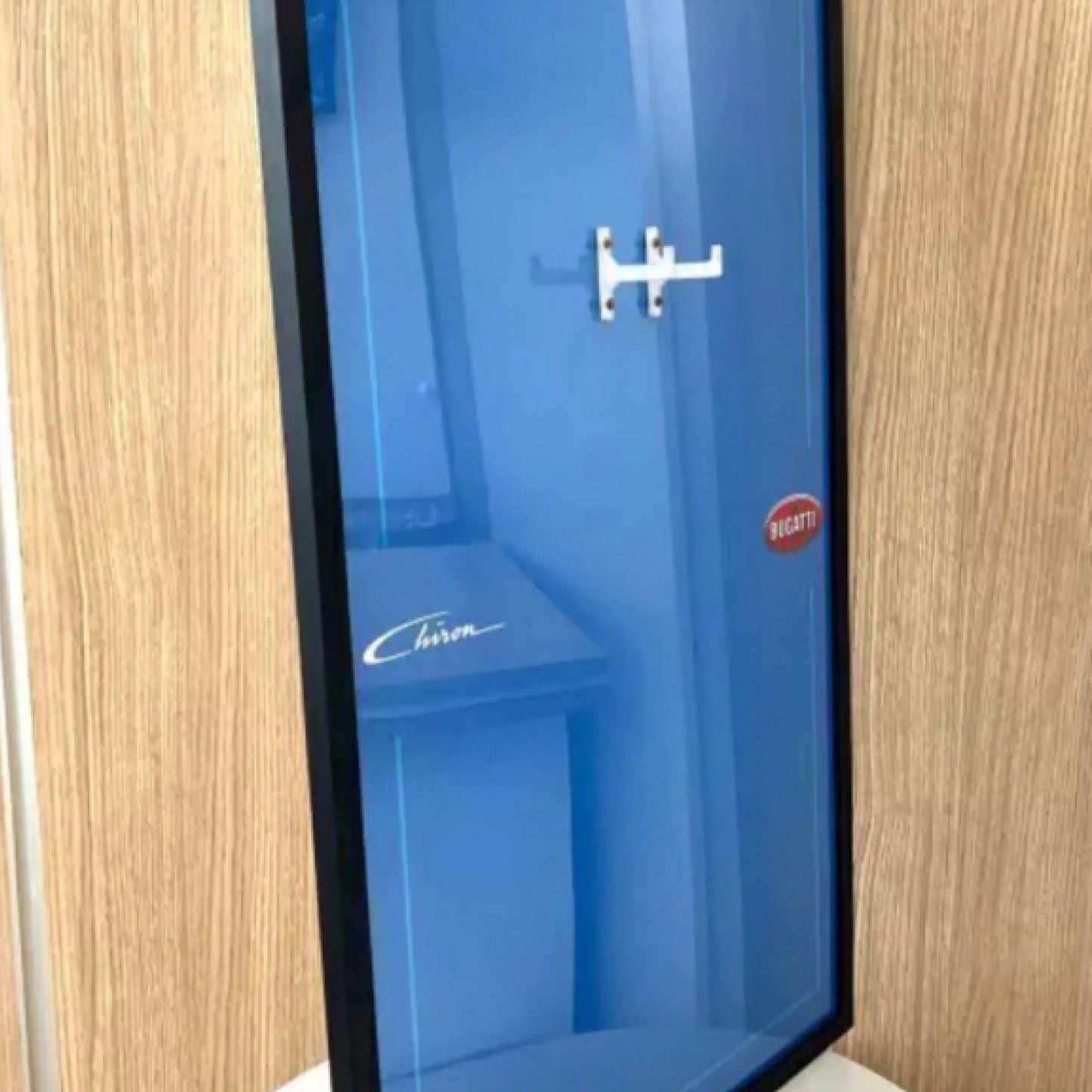 Compre Junto! Bugatti Chiron + Quadro de Acrílico