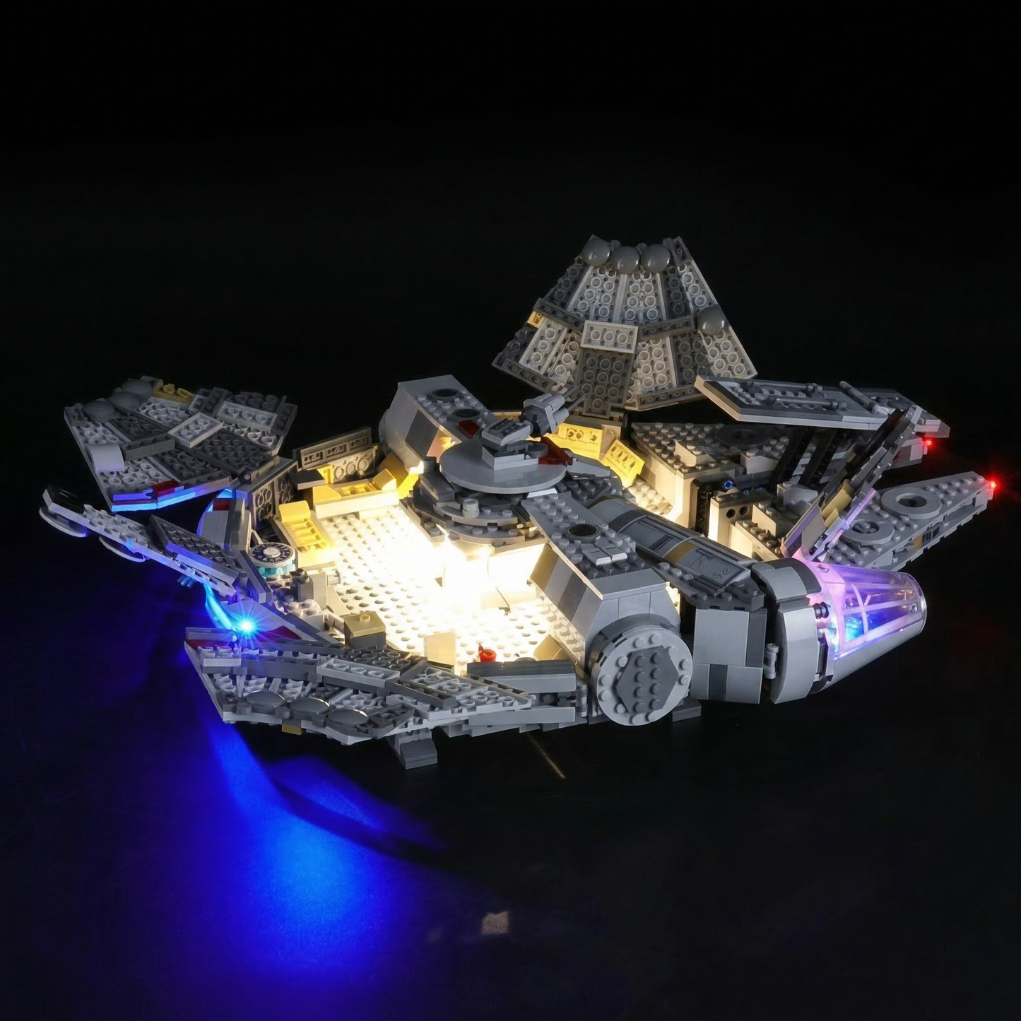 Iluminação para a Millennium Falcon (1381 peças)