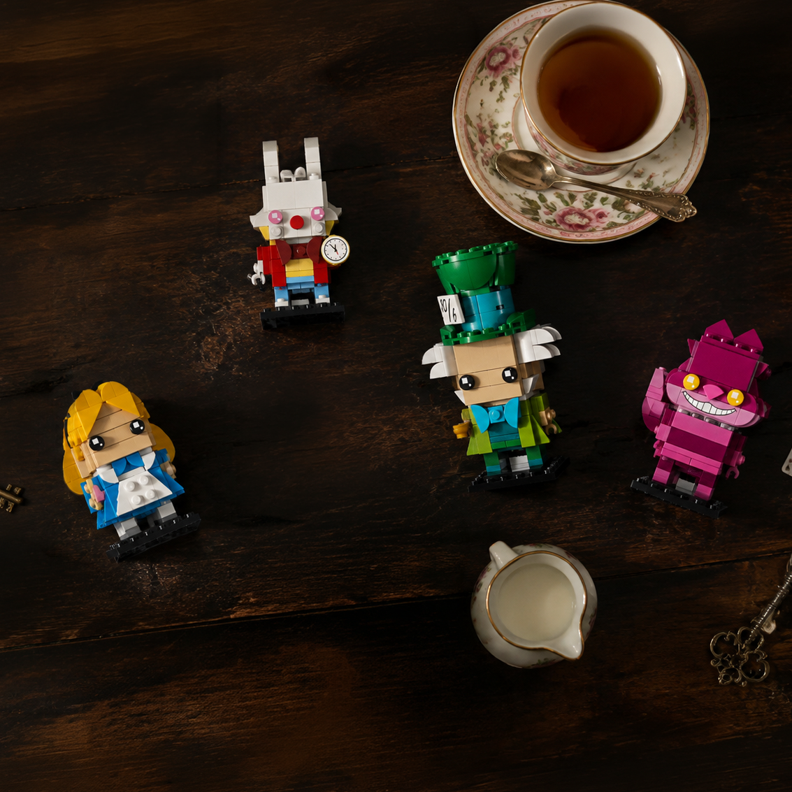 Alice in Wonderland (601 peças) - Imagem 08.png