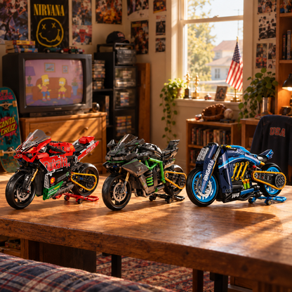 Trio de miniaturas Ducati V4, Kawasaki MG03 e moto conceito W4 em quarto retrô