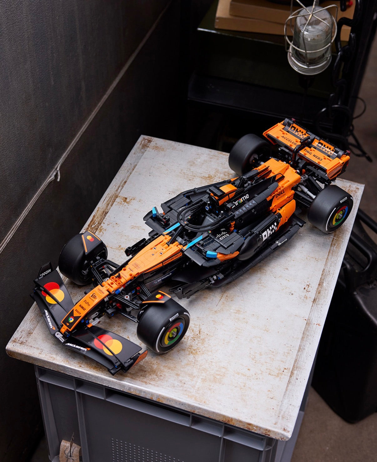 Fórmula 1 - McLaren MCL39 (1675 peças)