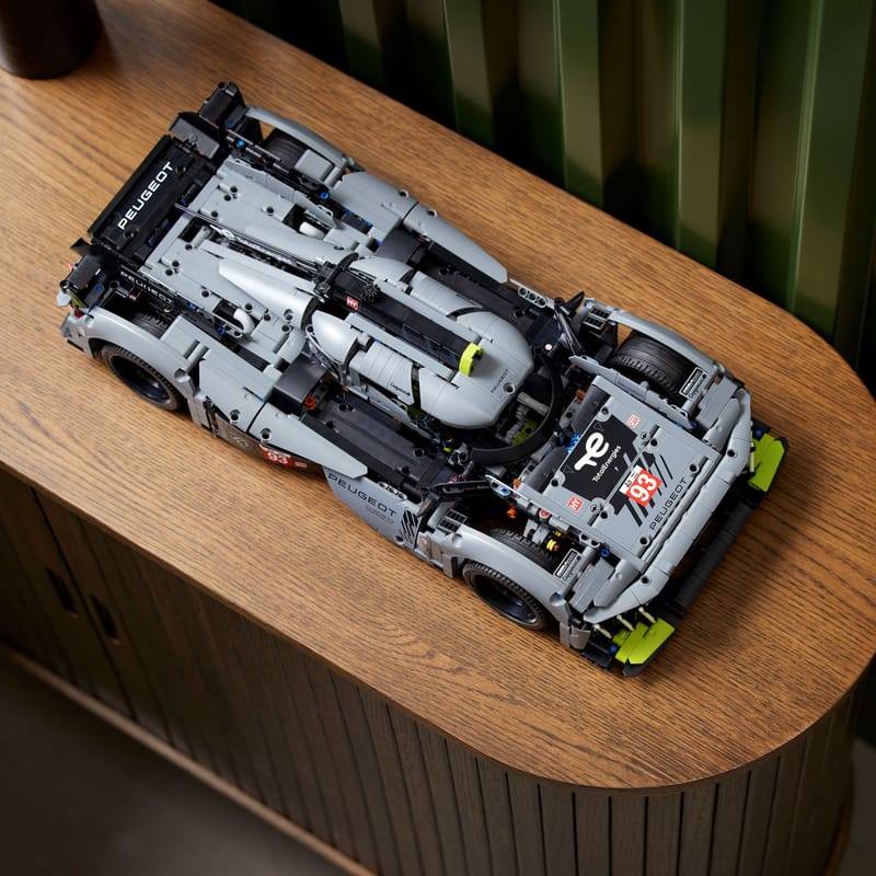 Peugeot 9x8 LeMan Hybrid Hypercar (1775 peças)