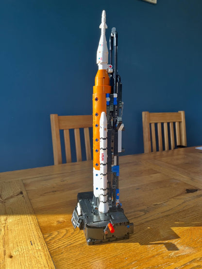 NASA Artemis SLS (632 peças)