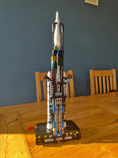 NASA Artemis SLS (632 peças)