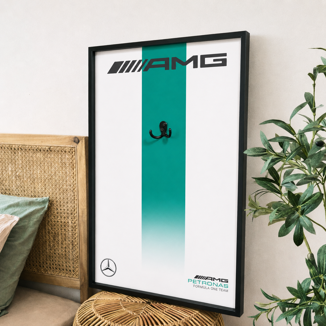 Compre Junto! Miniatura da Fórmula-1 Mercedes AMG W14 + Quadro Fosco