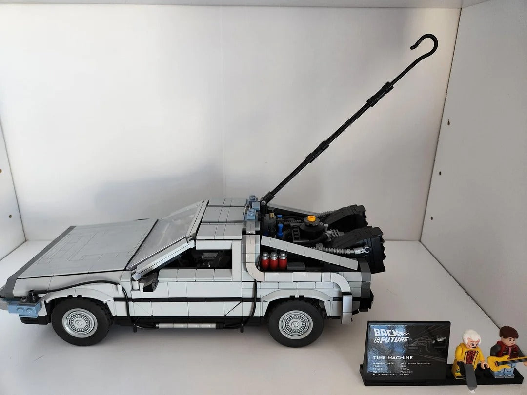 De Volta para o Futuro - DMC De Lorean (1872 peças)