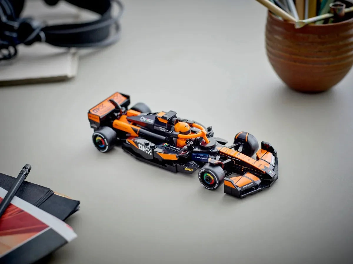 Speed Champions - Mclaren Team Mcl38 (269 peças)