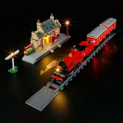 Kit de Iluminação para o Expresso de Hogwarts e Estação de Hogsmeade (1074 peças)