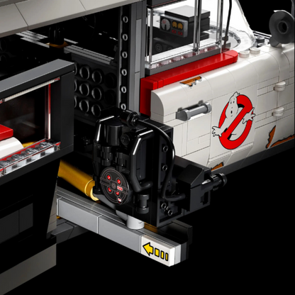 Cadillac ECTO-1 dos Caça-Fantasmas (2352 peças)