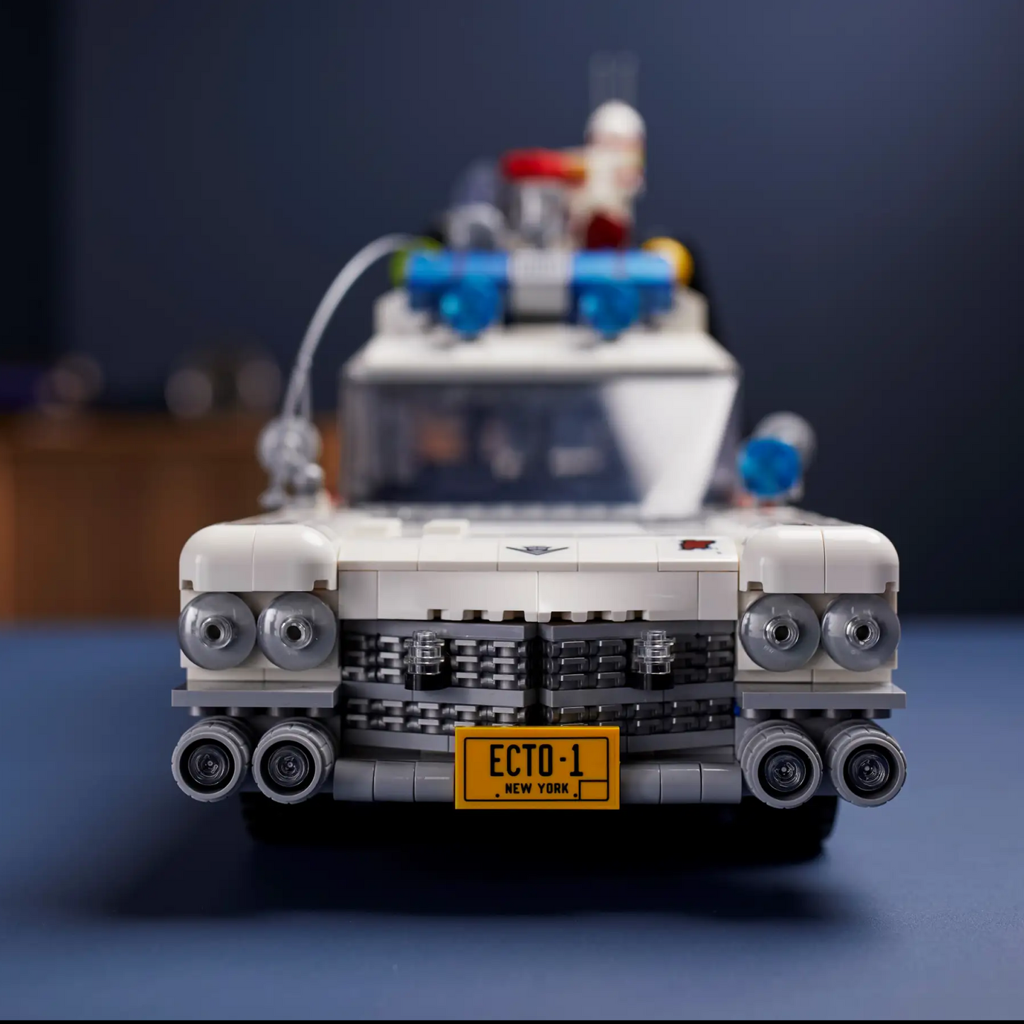 Cadillac ECTO-1 dos Caça-Fantasmas (2352 peças)
