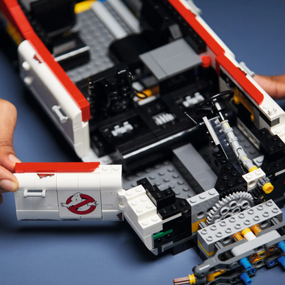 Cadillac ECTO-1 dos Caça-Fantasmas (2352 peças)