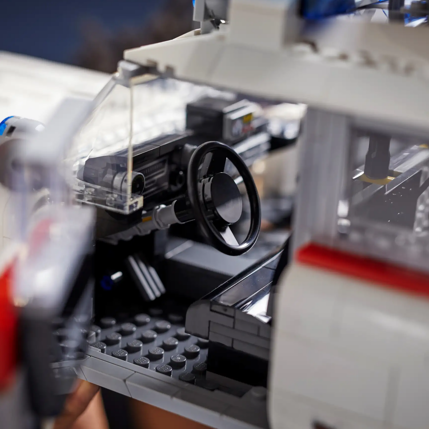 Cadillac ECTO-1 dos Caça-Fantasmas (2352 peças)