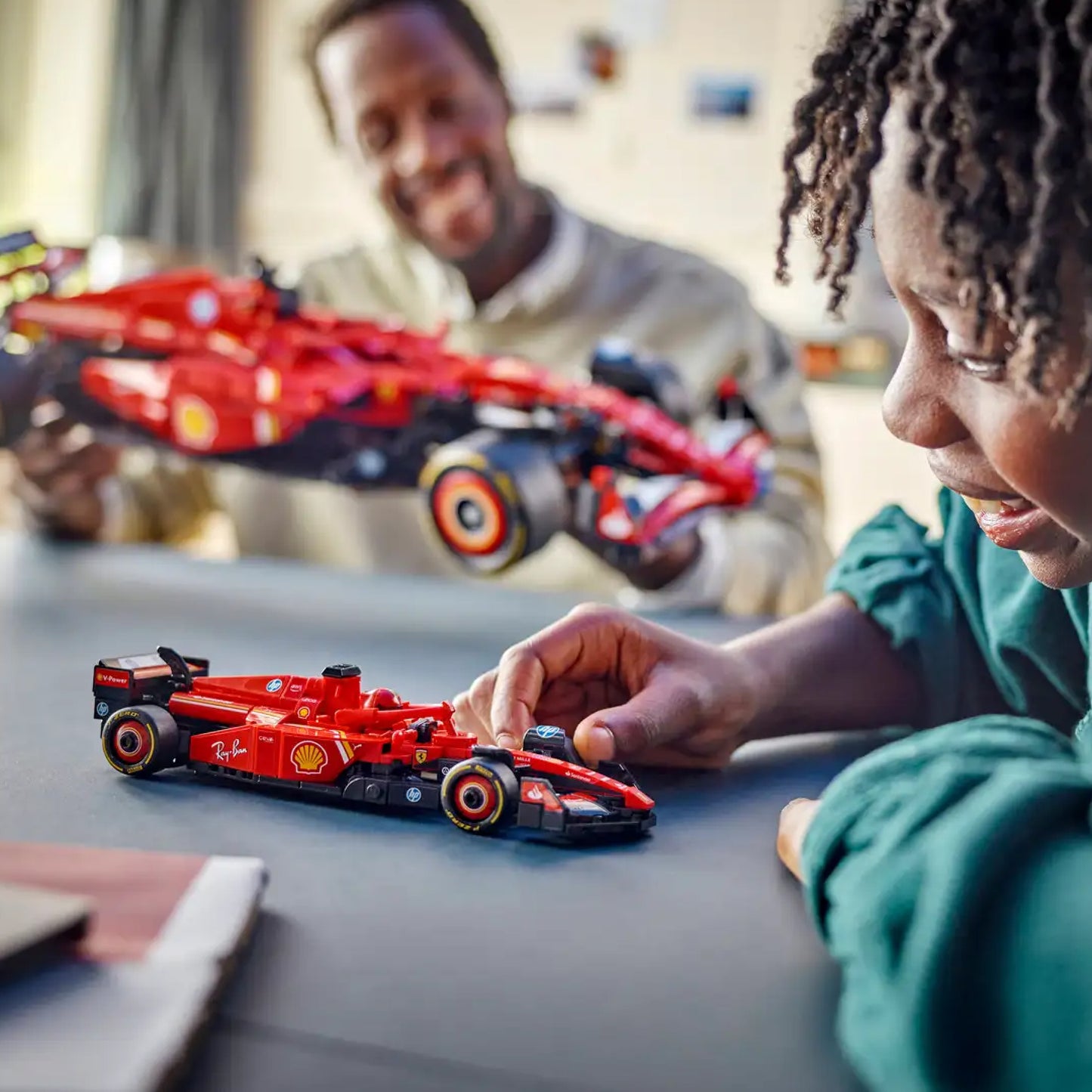 (53% OFF) Fórmula 1 - Ferrari SF24 (1361 peças)
