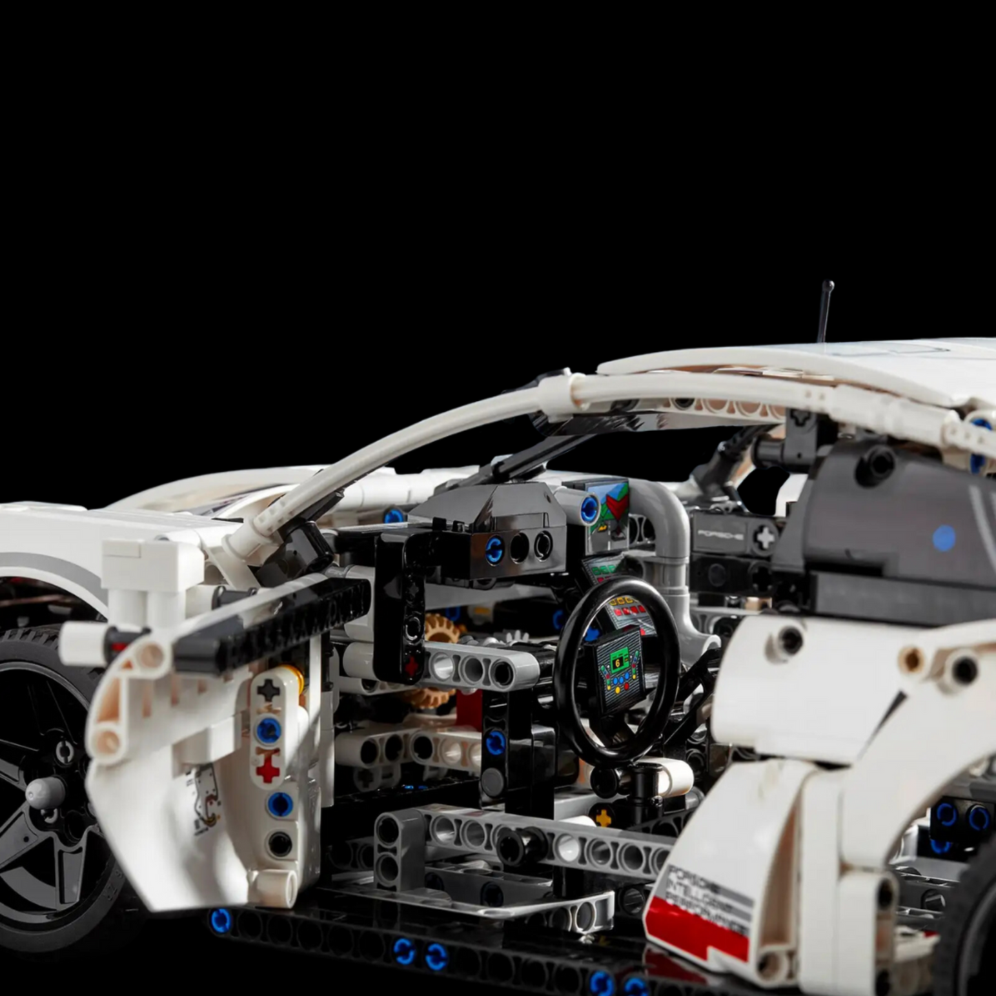 (60% OFF) Porsche 911 RSR (1580 peças)