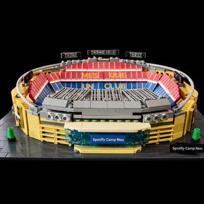 Estádio Camp Nou do Barcelona FC (728 peças)