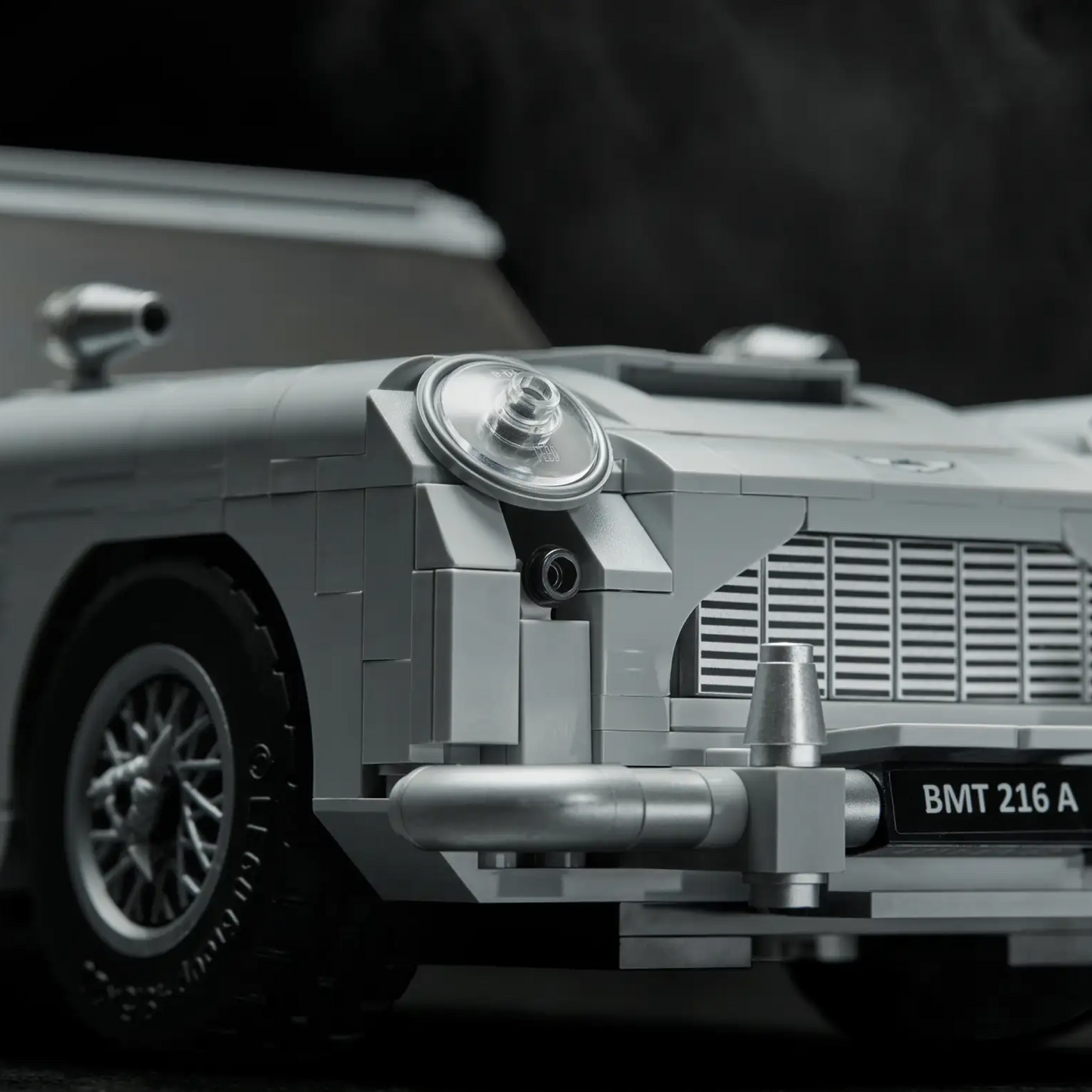 Aston Martin DB5 do James Bond 007 (1295 peças)
