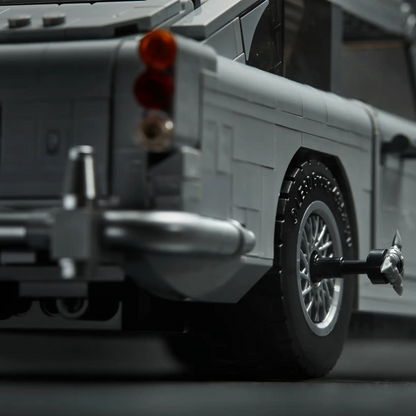 Aston Martin DB5 do James Bond 007 (1295 peças)