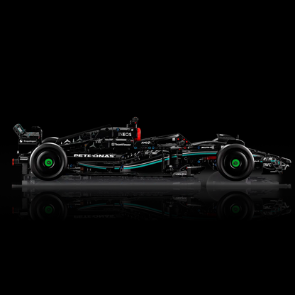 (60% OFF) Fórmula 1 - Mercedes-AMG W14 (1642 peças)