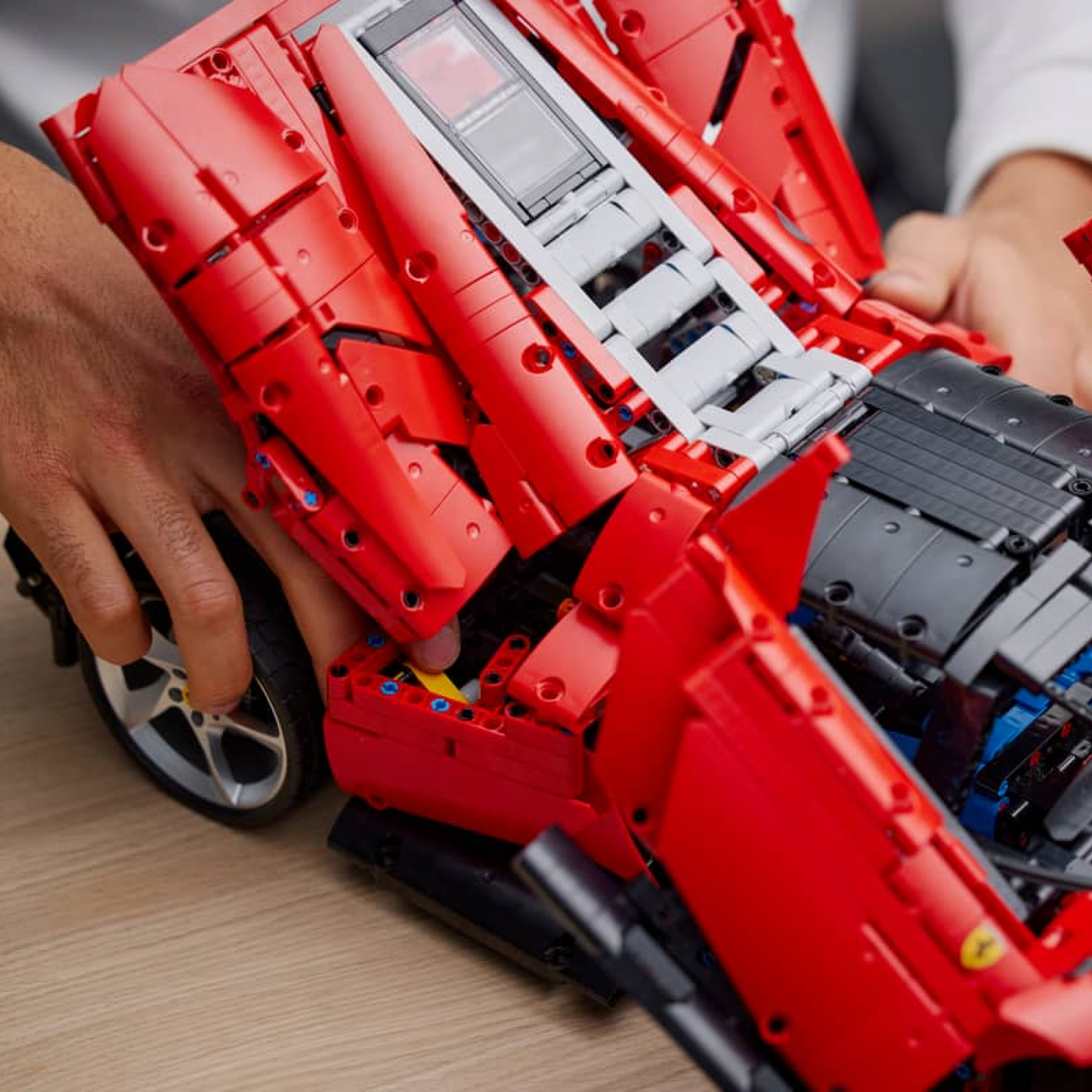 Ferrari Daytona SP3 (3778 peças)