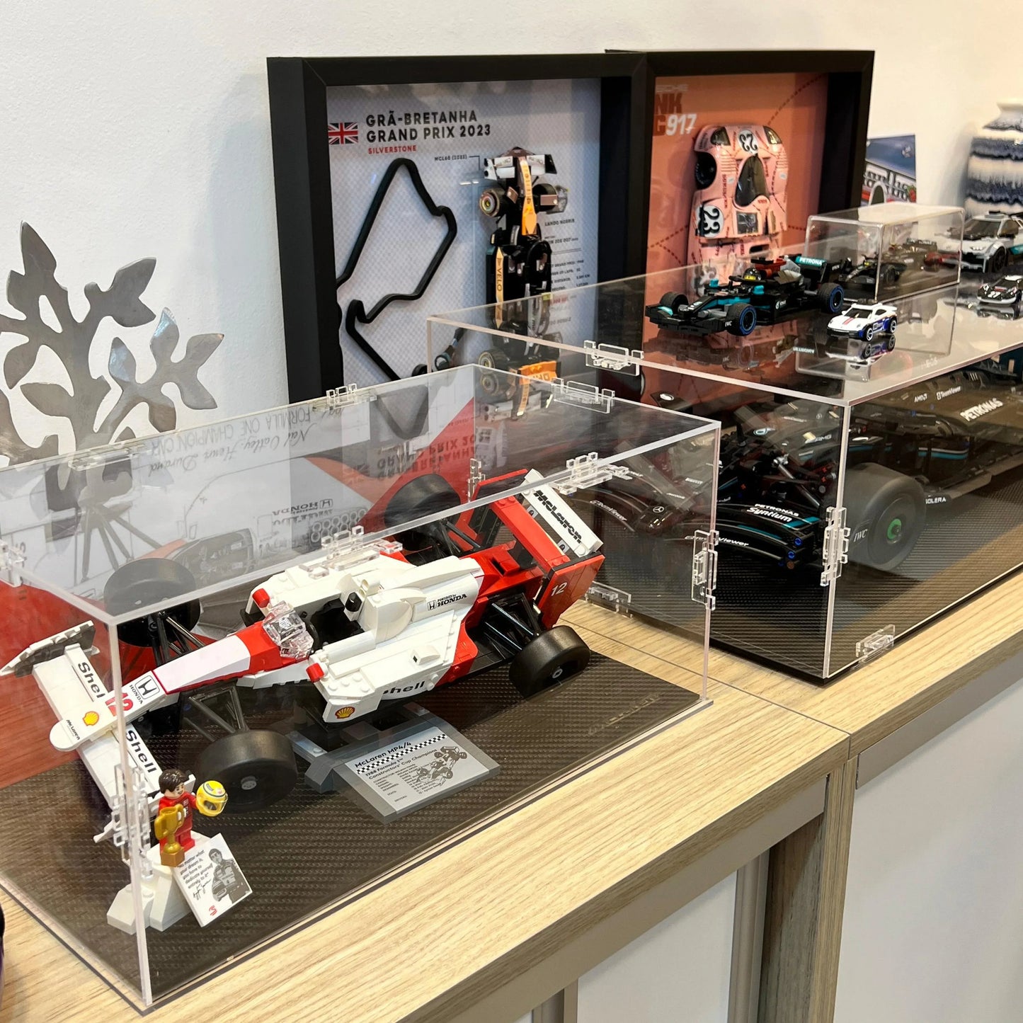 Expositor de Acrílico para a Mclaren MP4/4