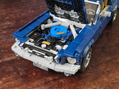 Ford Mustang (1471 peças)