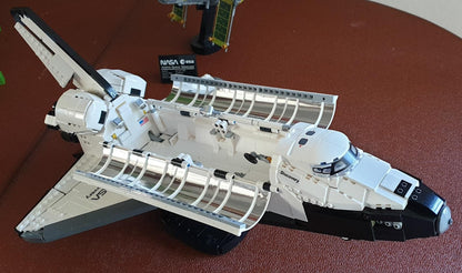 Ônibus Espacial (2354 peças)