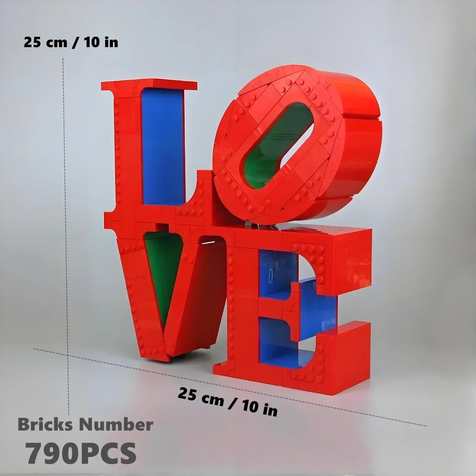 Escultura LOVE (791 peças)