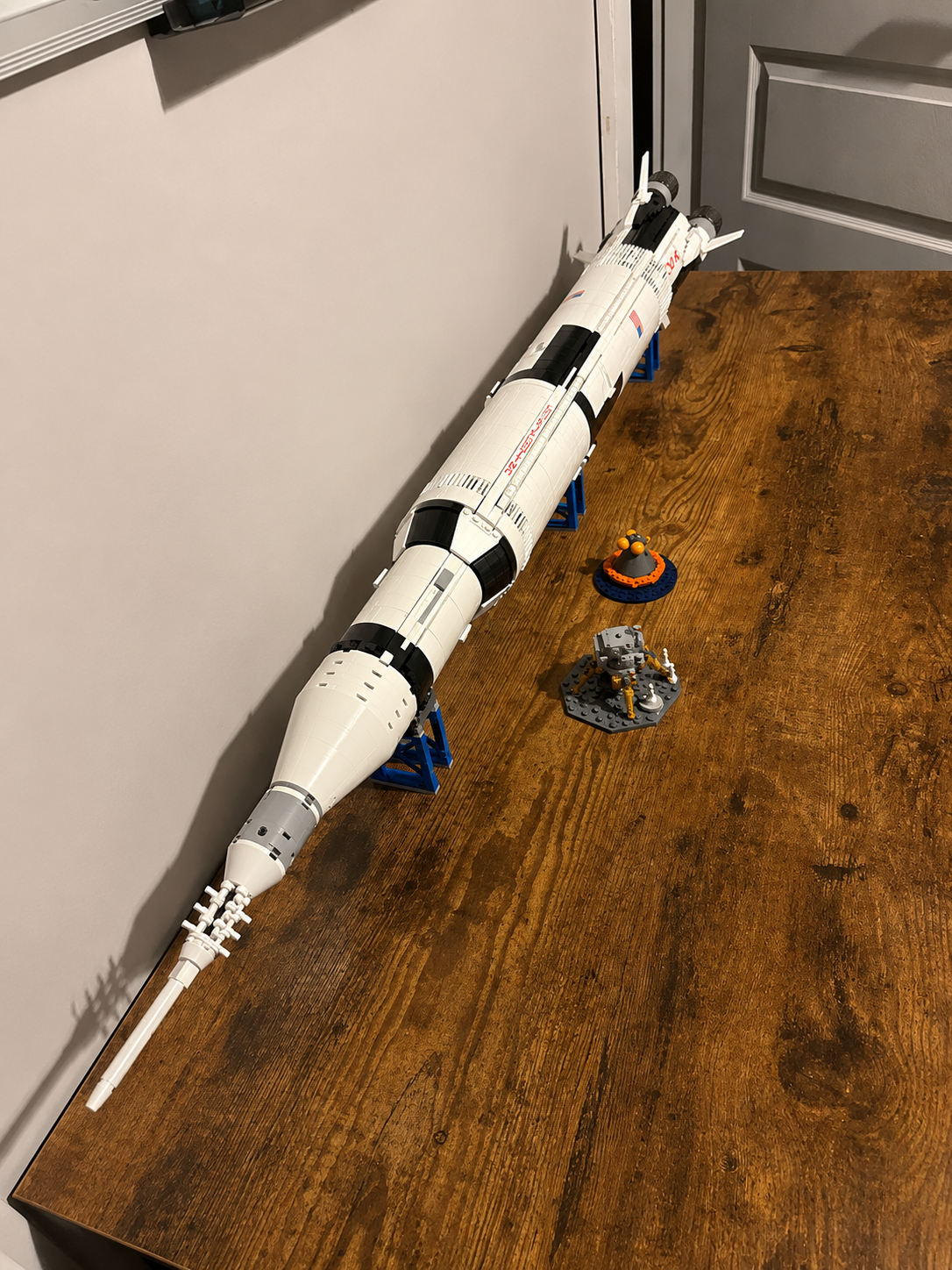 Saturno V: Missão Lunar Apollo (1969 peças)