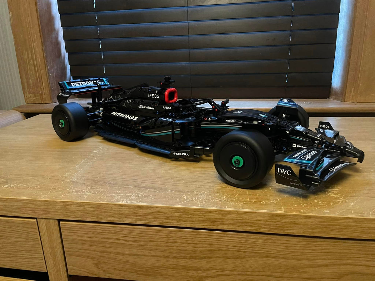 Fórmula 1 - Mercedes AMG W14 (1642 peças)