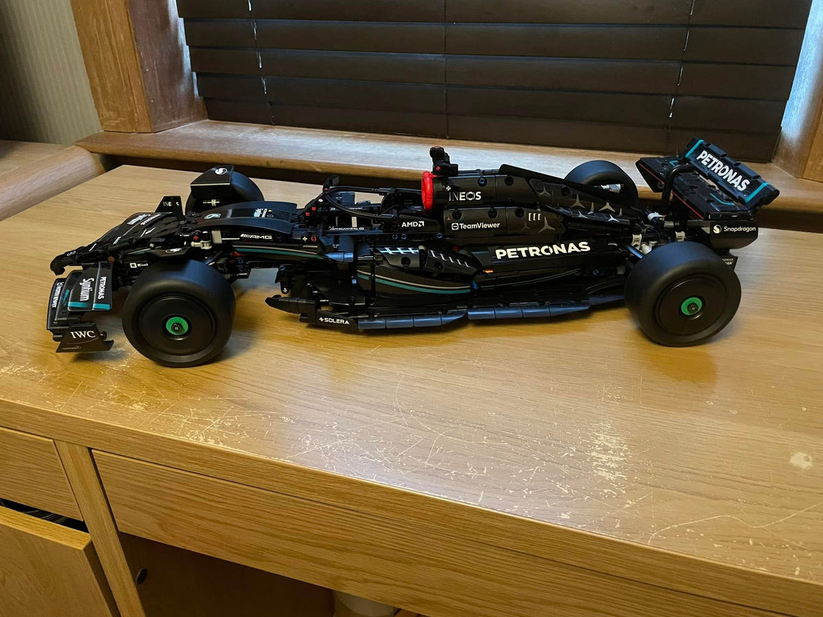 Fórmula 1 - Mercedes AMG W14 (1642 peças)