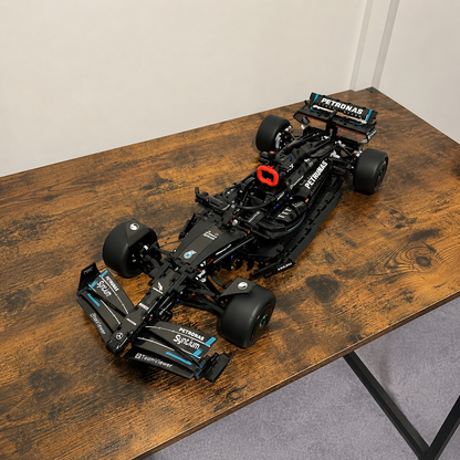Fórmula 1 - Mercedes AMG W14 (1642 peças)