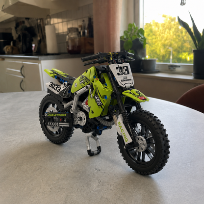 Kawasaki KX450 (476 peças)