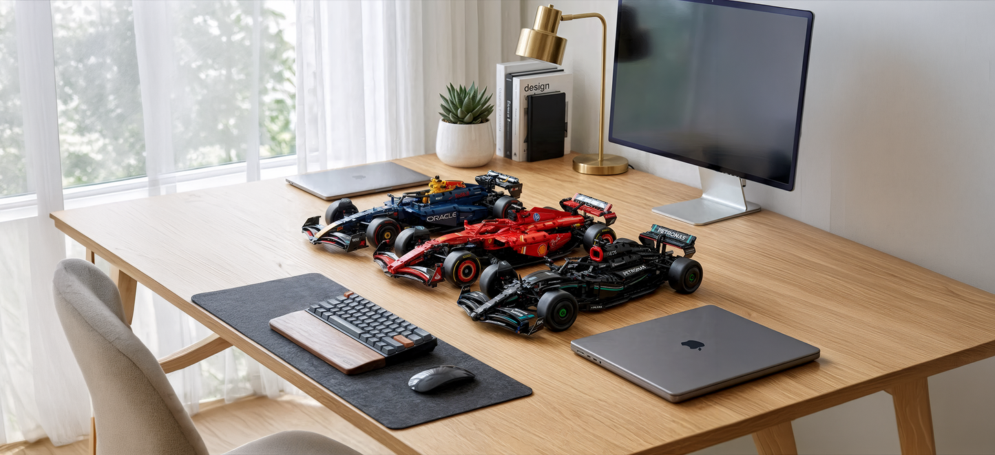 Compre Junto! As Três Fórmula-1 mais vendidas (Ferrari SF24, Mercedes AMG W14, Red Bull RB20)