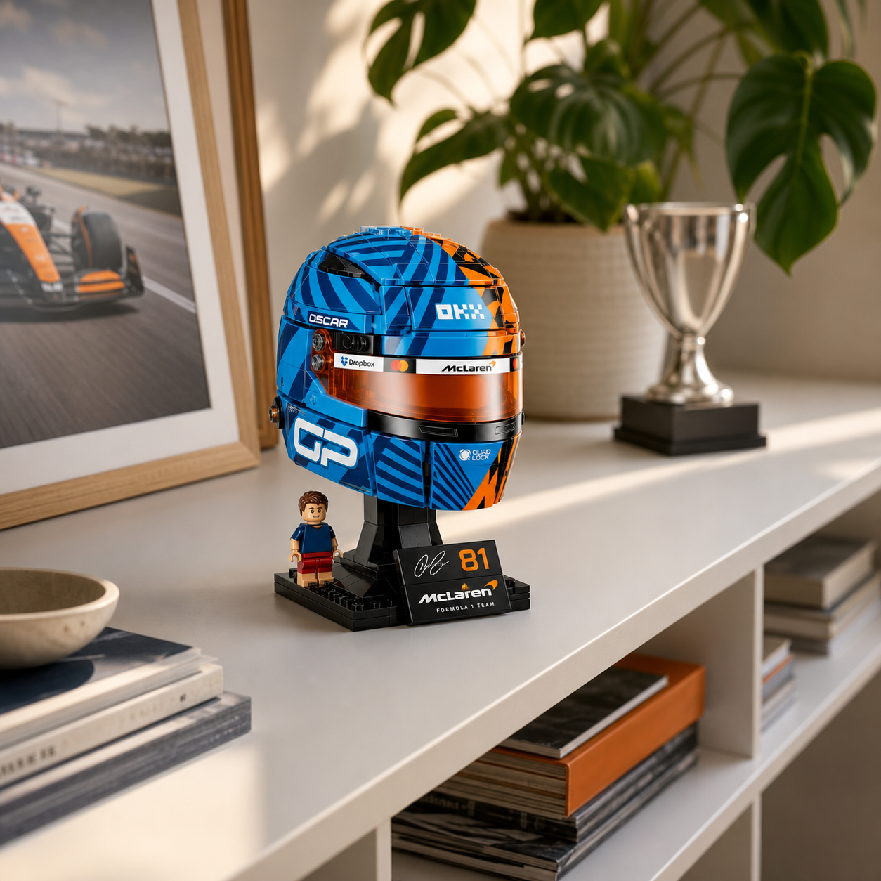 Capacete McLaren Mastercard - Oscar Piastri (793 peças) - imagem 3 - 20260702-175151