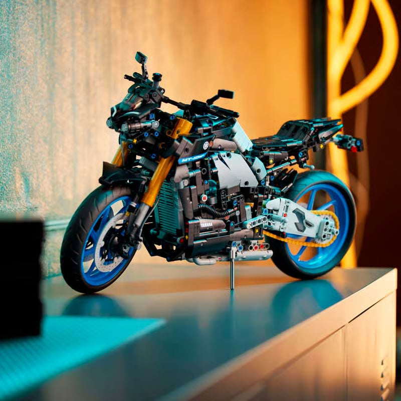 Yamaha MT-10 SP (1478 peças)