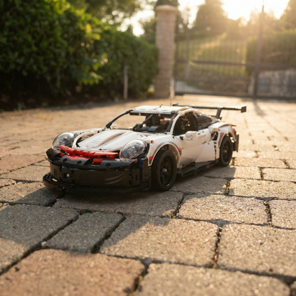 Porsche 911 RSR (1580 peças)