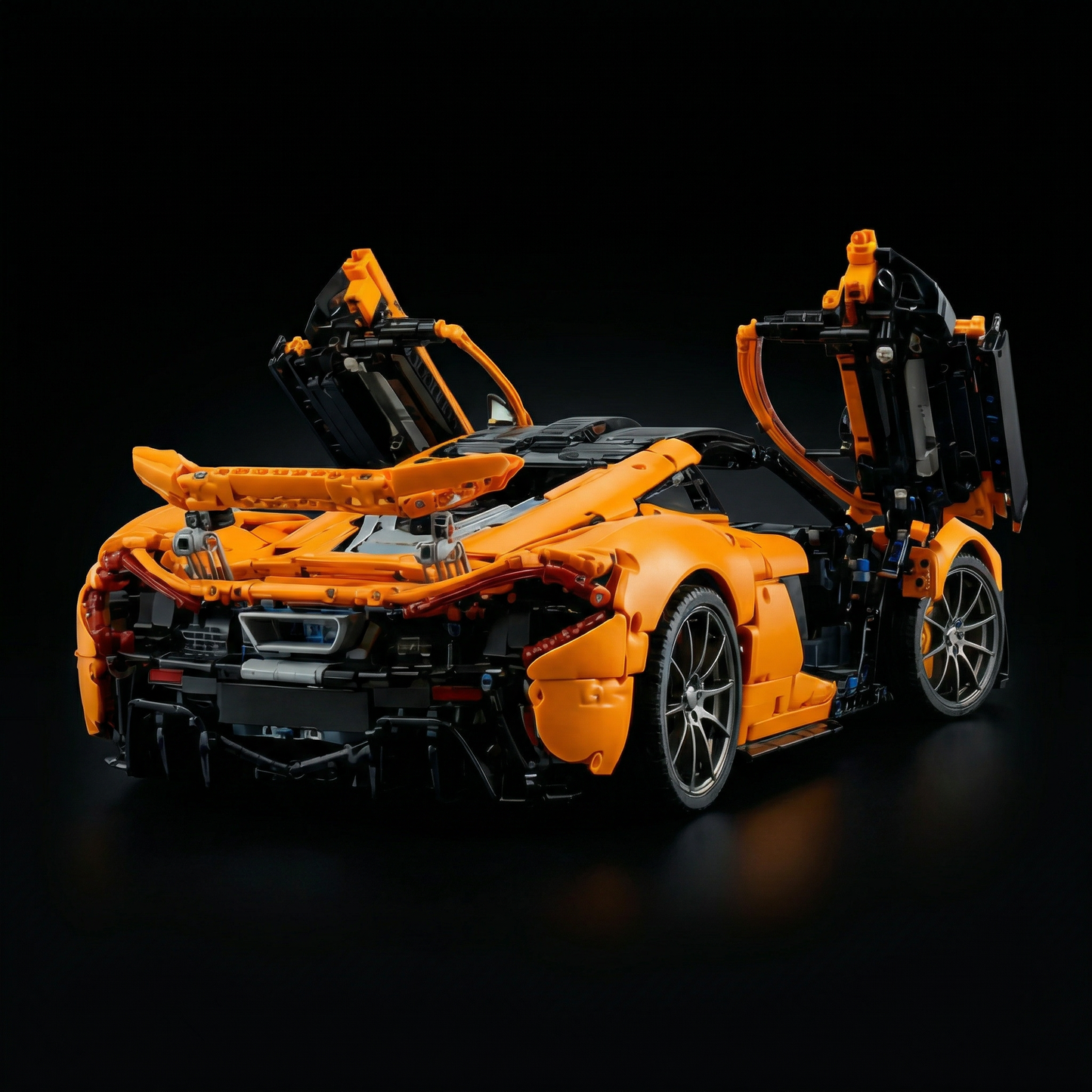 McLaren P1 (3893 peças)