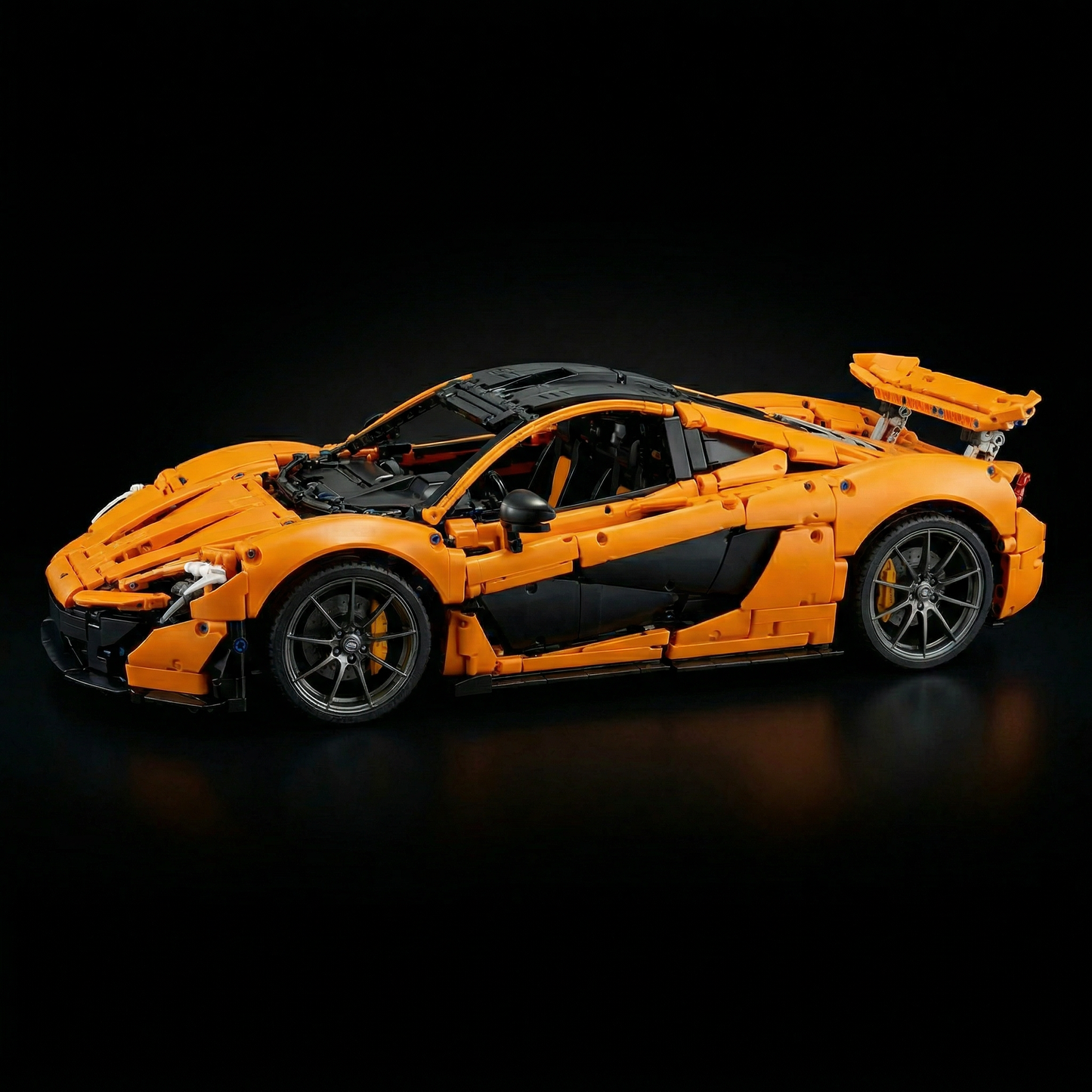 McLaren P1 (3893 peças)