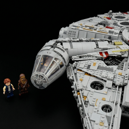 Millennium Falcon (7541 peças)
