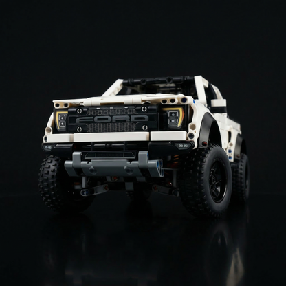 Ford F-150 Raptor Branca (1379 peças)