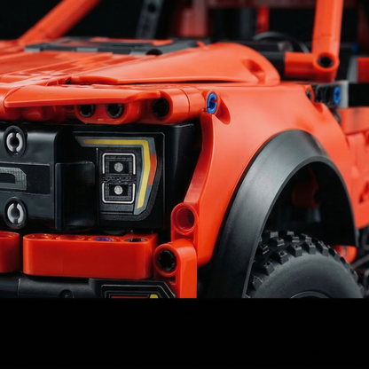 Ford F-150 Raptor Vermelho (1379 peças)