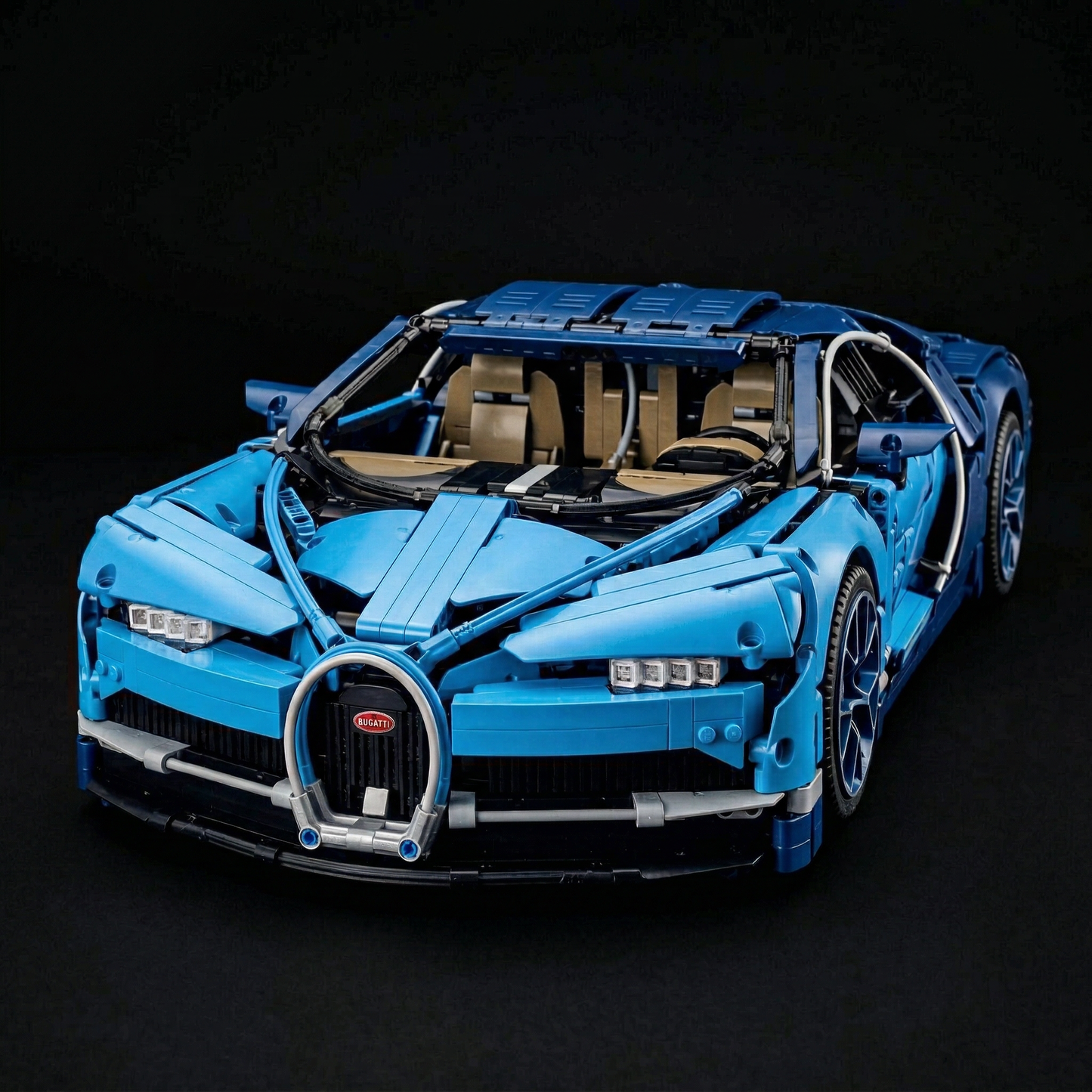 Bugatti Chiron (3599 peças)