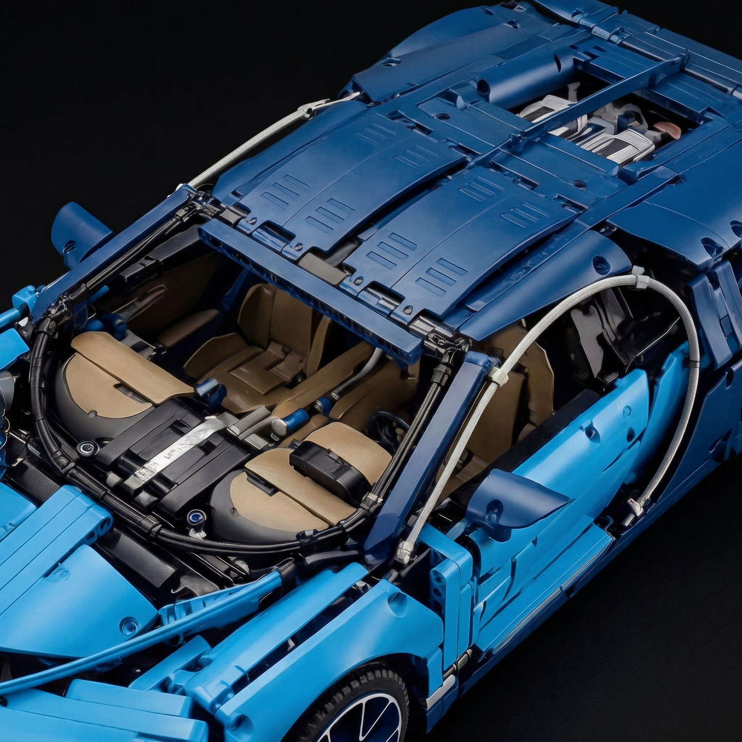 Bugatti Chiron (3599 peças)