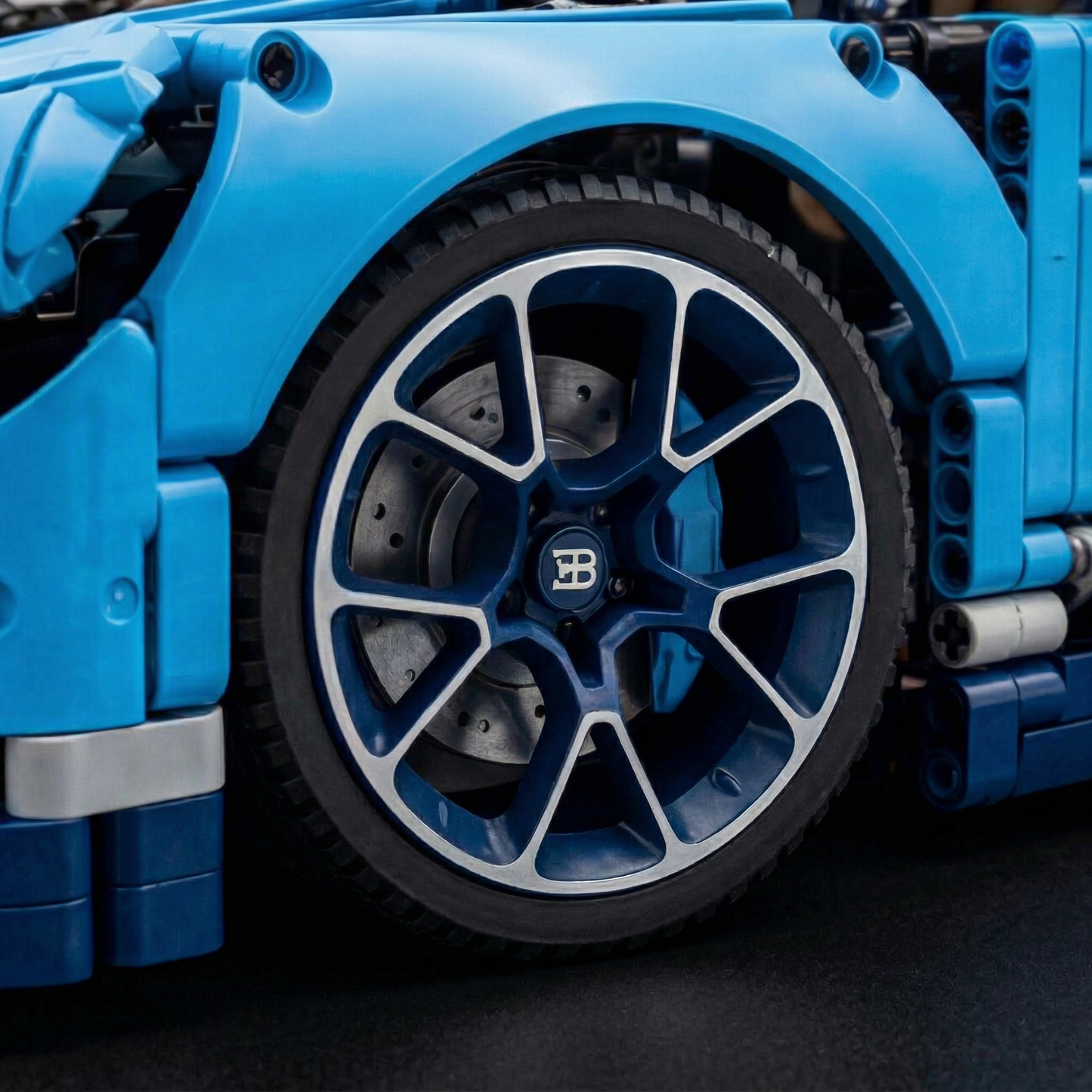 Bugatti Chiron (3599 peças)