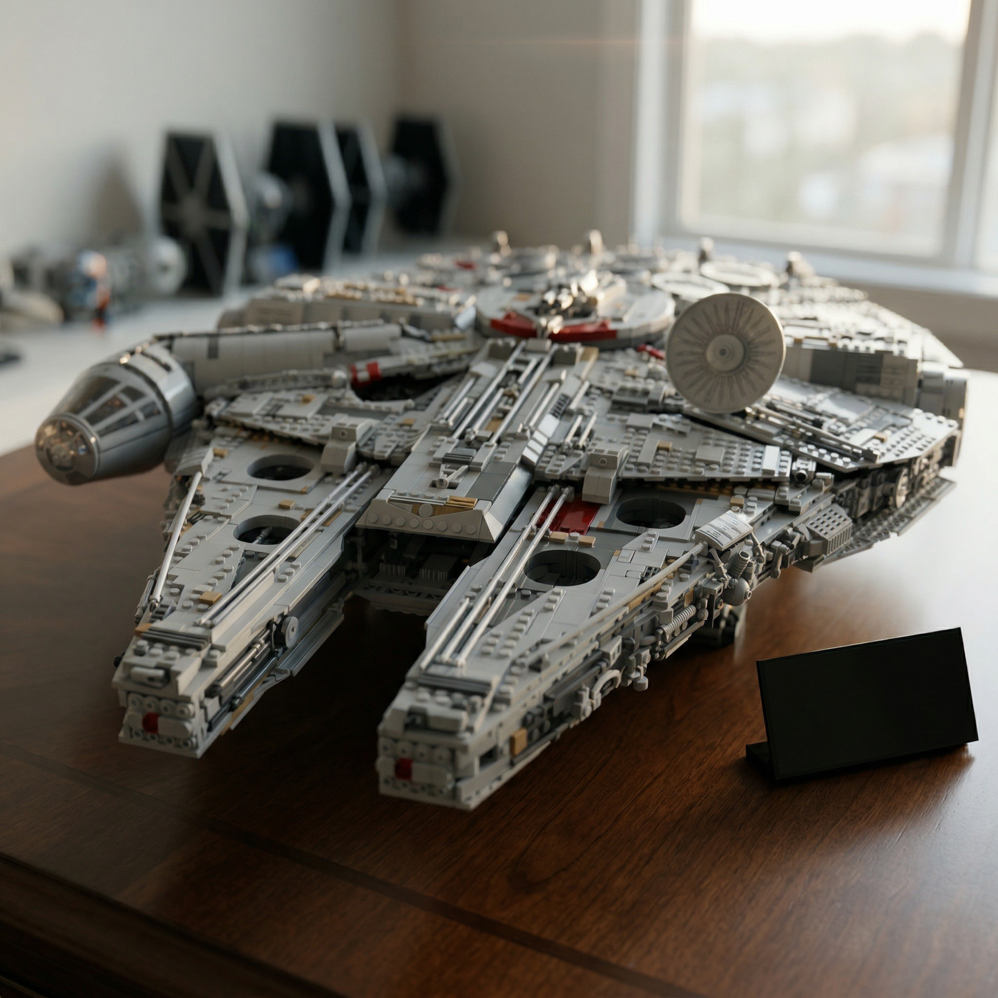 Millennium Falcon (7541 peças)