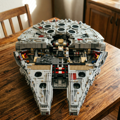 Millennium Falcon (7541 peças)