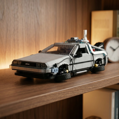 DMC De Lorean "De Volta para o Futuro" (1872 peças)
