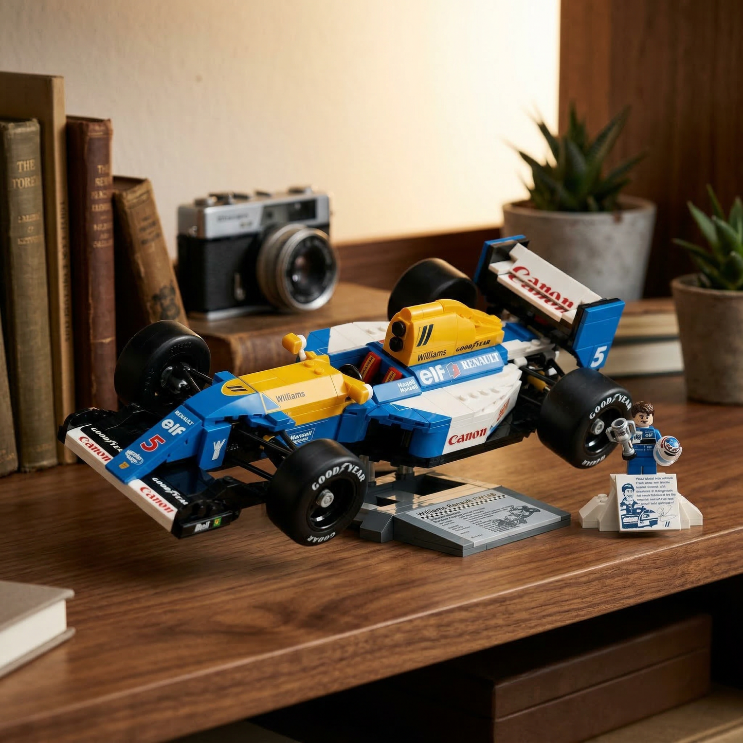 Nigel Mansell - Williams Racing FW14B (799 peças)