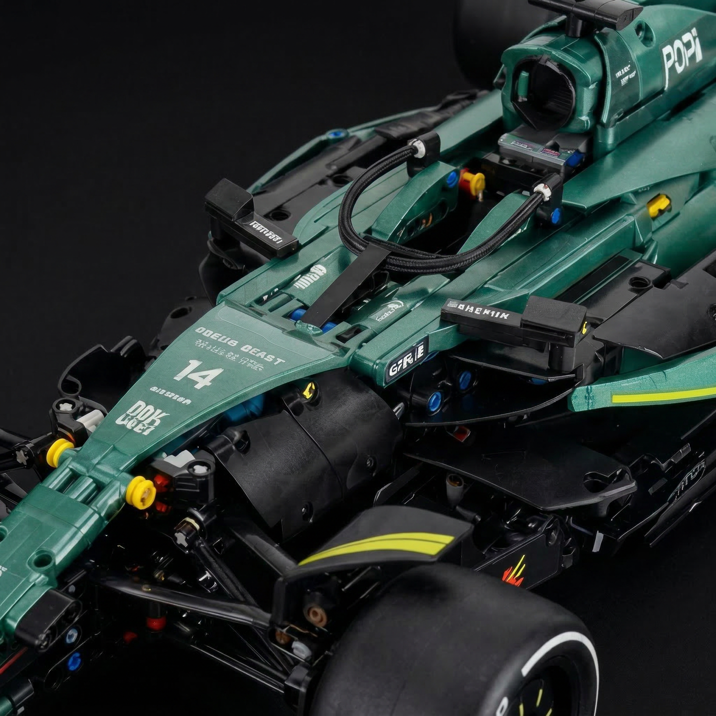 Fórmula 1 - Aston Martin AMR26 (1912 peças)