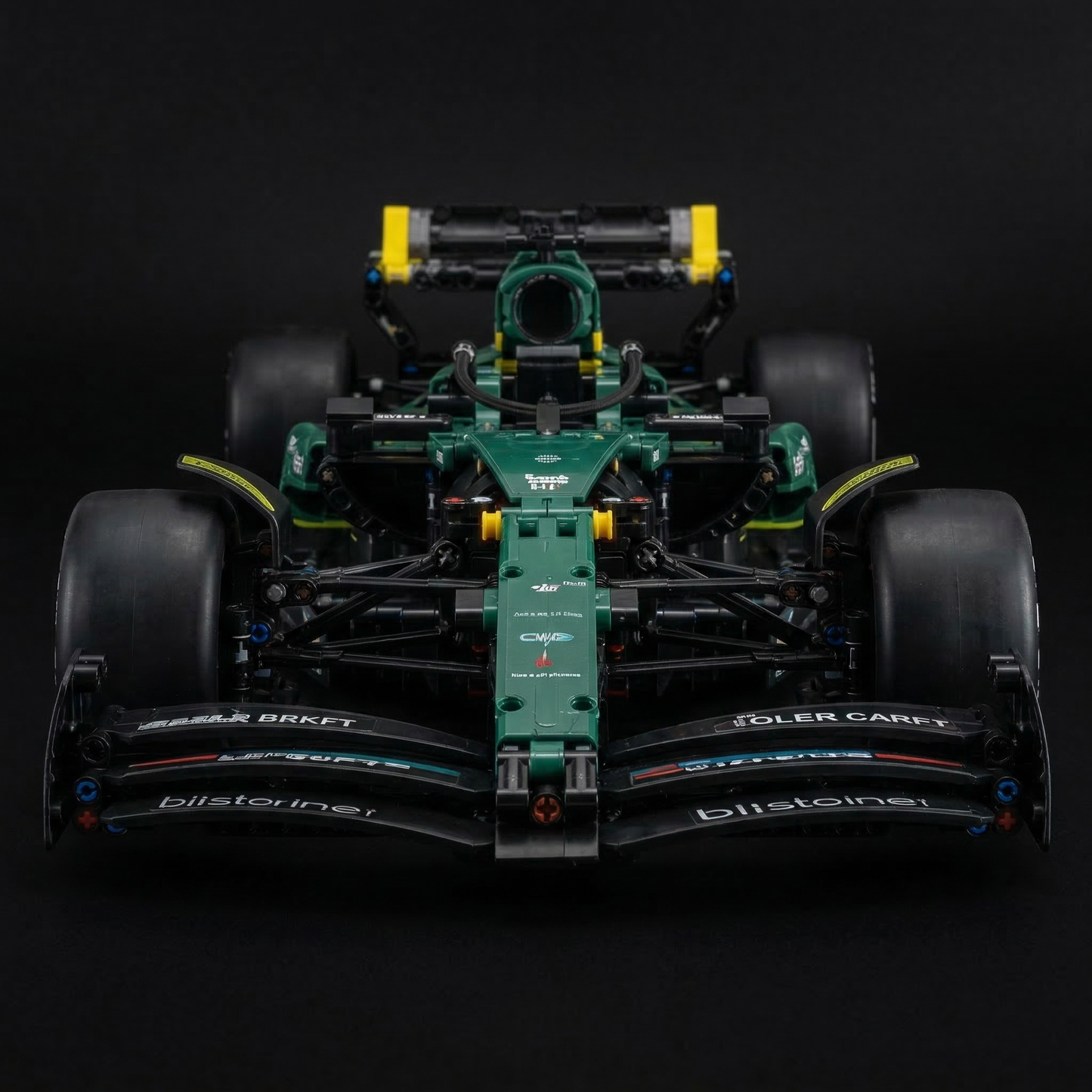 Fórmula 1 - Aston Martin AMR26 (1912 peças)